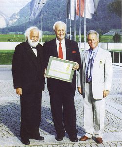 Adolf Stähli, Hans Niederdorfer, Peter Casanova bei de Preisverleihung